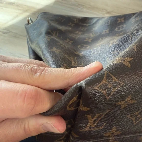 Louis Vuitton Graceful MM Bag - Picture 6 of 12